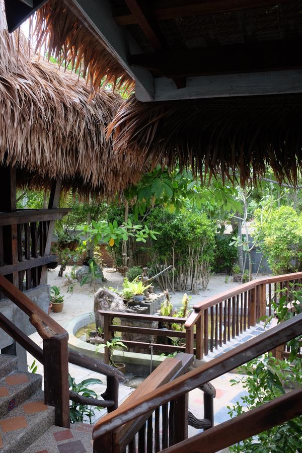 Panji Panji Tropical Wooden Home Pantai Cenang Kültér fotó